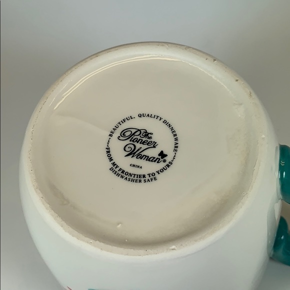 Pioneer Woman Flea Market Measuring cup quart new - Picture 8 of 8